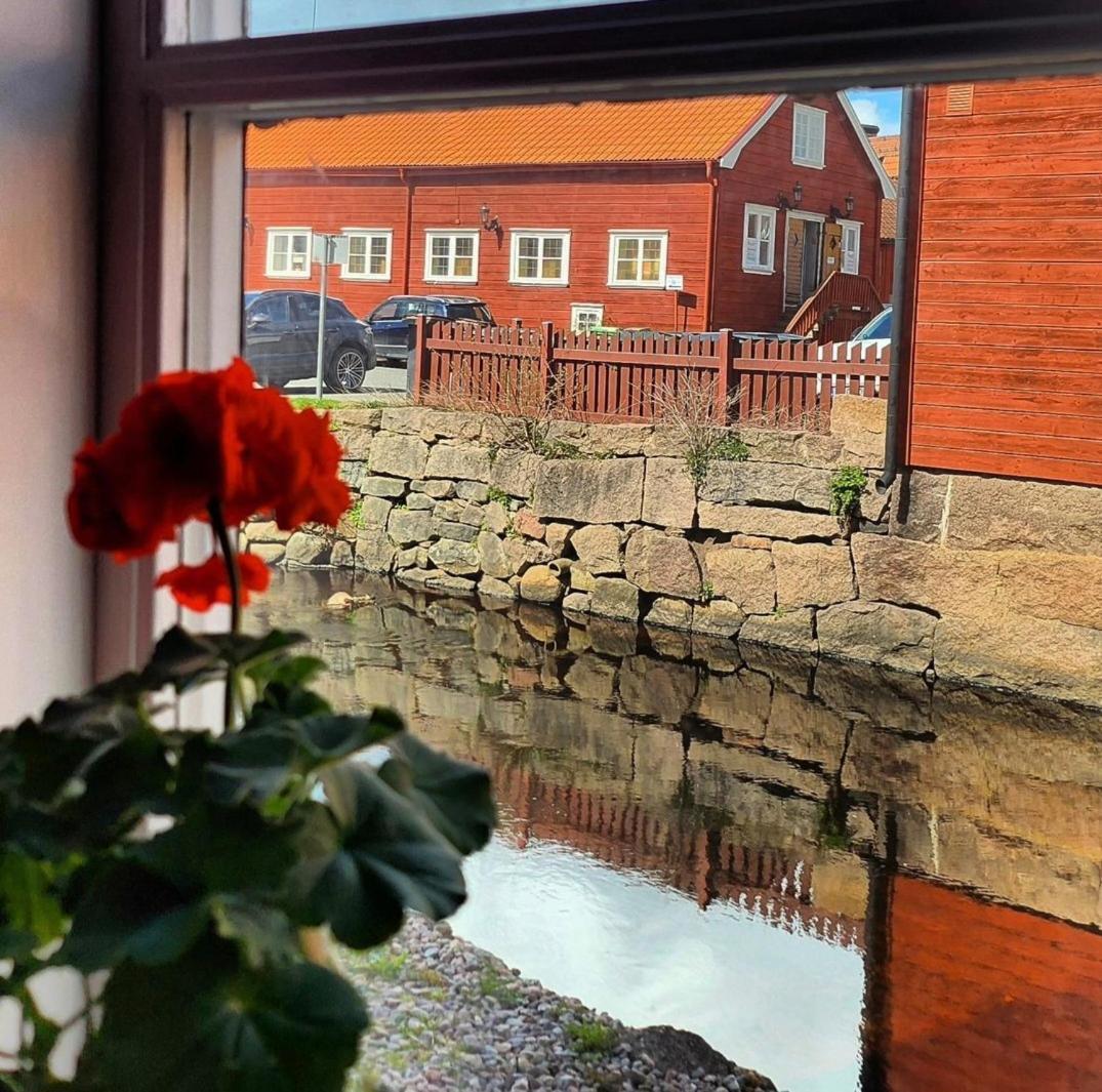 Garvaren Boendet Mitt I Gamla Stan I Eksjoe ภายนอก รูปภาพ